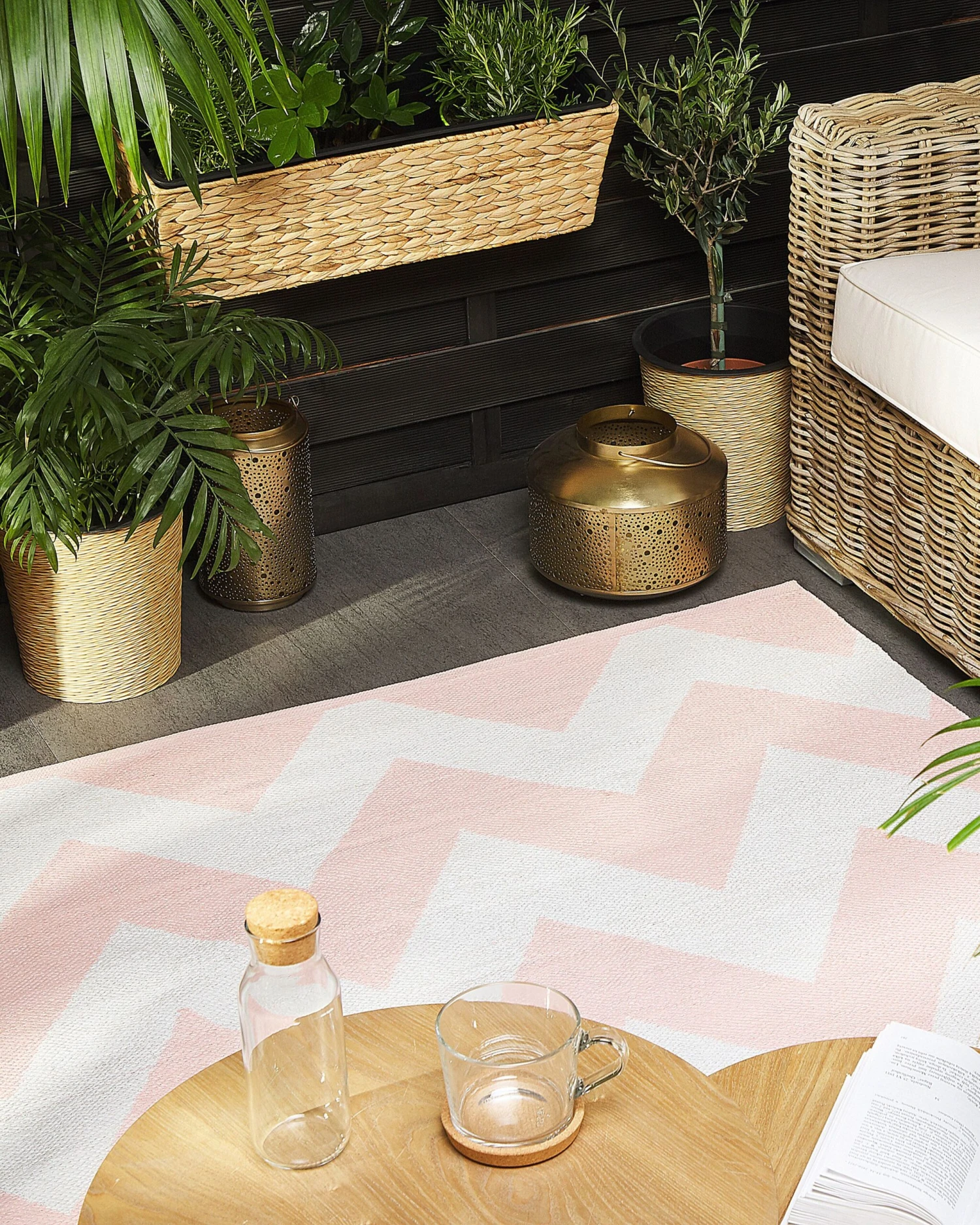 Ulkomatto Vaaleanpunainen KONARLI Useita Kokoja - Image 2