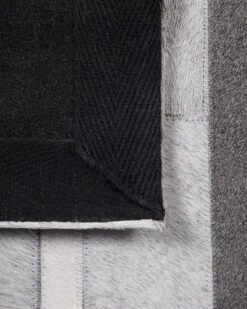 Matto Lehmännahka Vaaleanharmaa AZAY Useita Kokoja -MattoMoodi kauppa undef src sa picid 743059 type whitesh image