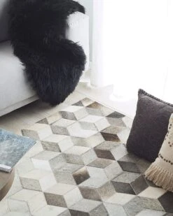 Lampaantalja Musta ULURU 15 Lampaantalja Musta ULURU -MattoMoodi kauppa undef src sa picid 764767 type color image